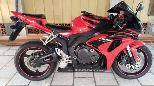 Imagem 2 de 7 de Honda Cbr 1000 Rr Fireblad