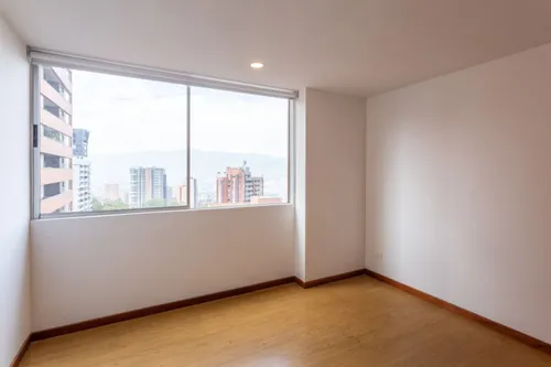 Apartamento En Arriendo En El Tesoro. Cod A20252