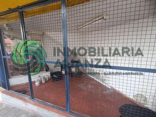 Local En Arriendo En Centro. Cod A16523