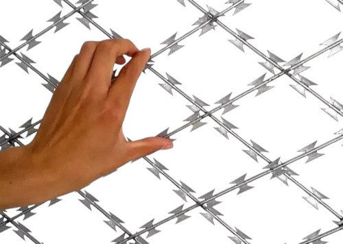 Malla Concertina Romboidal Con Navajas Cortantes Filosas
