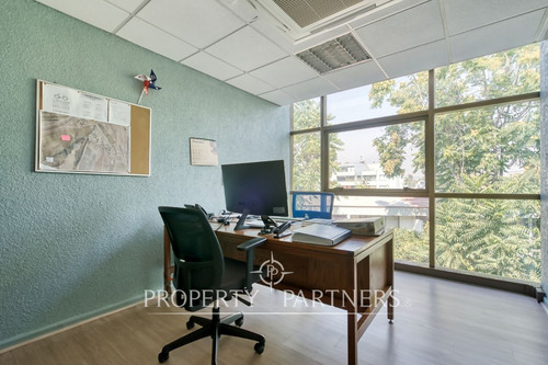 Espectacular Edificio Corporativo En Las Condes (7...
