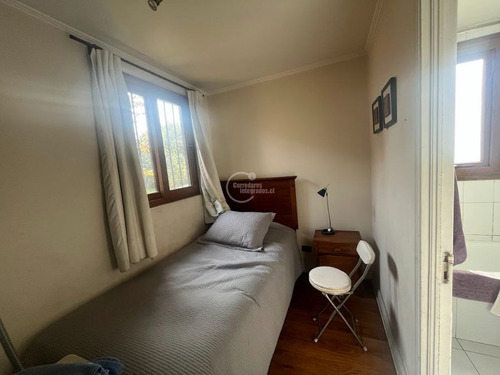Casa En Venta De 7 Dorm. En Lo Barnechea