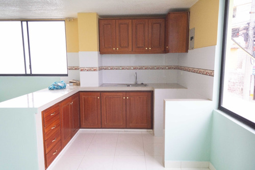Imagen 3 de 9 de Se Arrienda Departamento En Pusuqui, Las 4 Esquinas. Junto Al Colegio Santo Domingo Savio.
