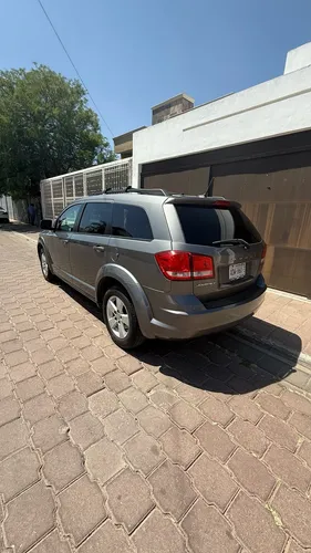 Dodge Journey 2.4 Sxt 7 Pasj At