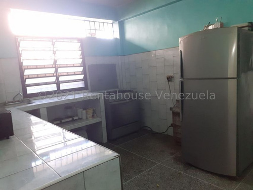 Imagen 14 de 16 de Casa En Venta En Zona Centro, San Juan De Los Morros 22-4679