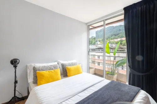 Apartamento En Arriendo/venta En La Macarena. Cod A18960