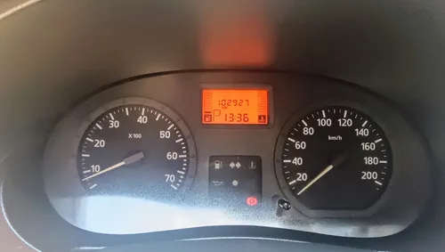 Nissan Aprio 1.6 Base Ac Automático