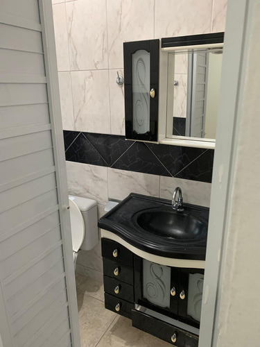 Imagem 13 de 14 de Sobrado 3 Quartos,suíte,2 Vagas De Garagem 867