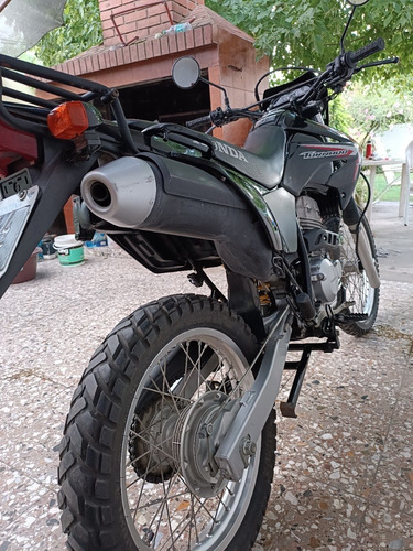 Imagen 4 de 9 de Honda Tornado