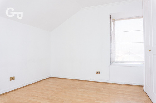 Linda Casa Al Interior De Condominio, En Los Fresnos