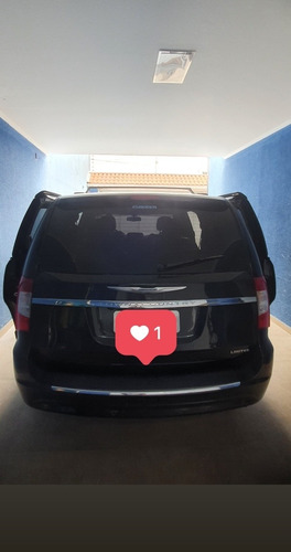 Chrysler Town & Country 2011 3.6 Limited 5p