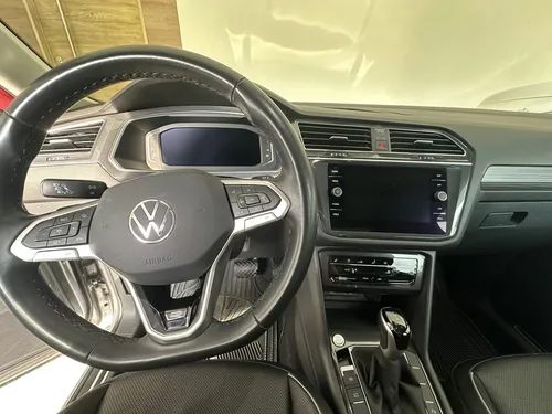 Volkswagen Tiguan 2.0 Tsi R-Line Dsg7