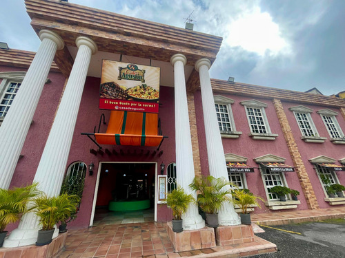 Venta Fondo De Comercio De Amplio Y Emblematico Restaurante En Los Altos Mirandinos Carrizal Rz