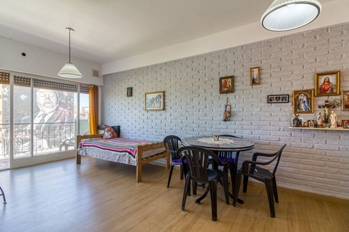 Departamento En Venta - La Boca/barracas