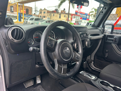Jeep Wrangler 3.6 Unlimited Sahara 4x4 At
