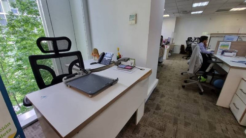 Imagen 9 de 14 de Moderna Oficina Habilitada, Nueva Las Condes, 228.65 M2