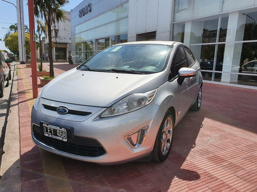 Ford Fiesta Titanium Plata 2012 170.000 Km Roas