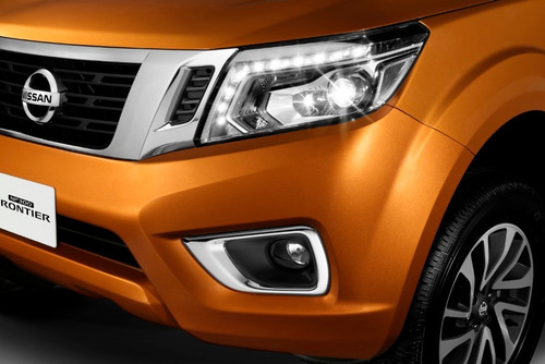 Imagen 4 de 11 de Nissan Frontier Dc Diesel Se 4x4