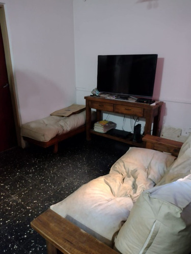 Imagen 3 de 12 de Casa Ph Al Contrafrente Ideal 2 Familias En Venta - Moron Centro