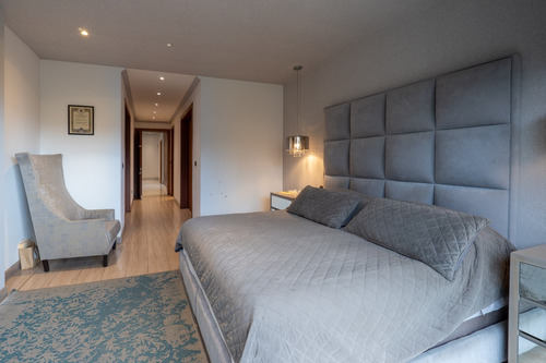 ¡exclusivo Departamento En 2 Pisos Con 3 Habitaciones En Lomas De Tecamachalco Con Acabados De Lujo Y 3 Estacionamientos!