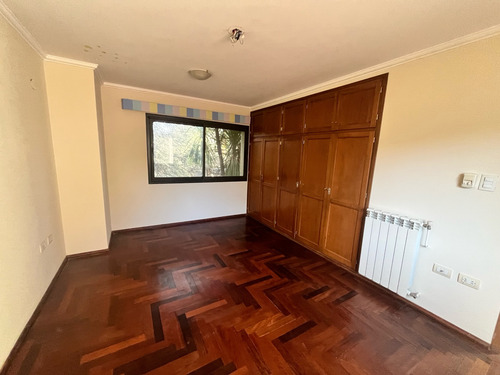 El Bosque Casa En Venta 3dorm Y Pileta