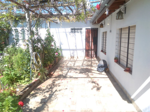 Imagen 11 de 13 de Casa En Alquiler En Lote Propio, Villa Ariza Ituzaingó.