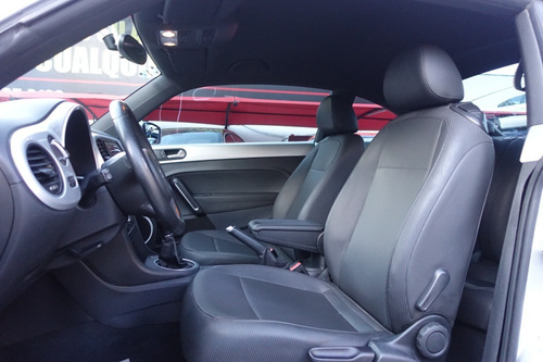 Imagen 9 de 13 de Volkswagen Beetle Sport 2015