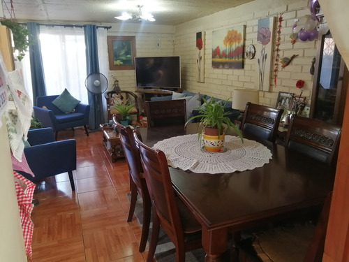 Comoda Casa A La Venta En Conchali