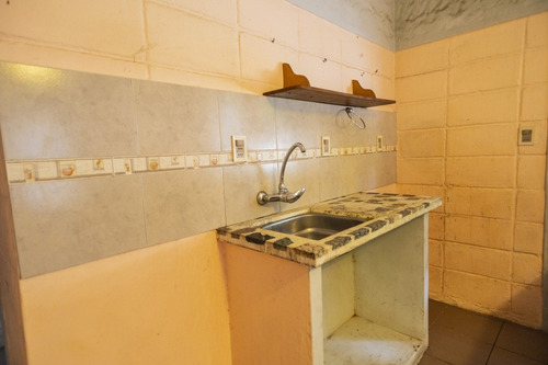 Casas Venta 1 Dormitorio Cochera Balneario Zagarzazú