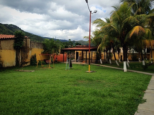 Imagen 2 de 14 de 319703 Lerry Paez 0414-9408606 Venta Townhouse Villas Del Norte Iii Naguanagua Solo Clientes