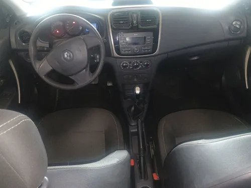 Renault Logan 1.6 Expression