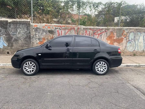 Imagem 6 de 8 de Volkswagen Polo Sedan 2003 1.6 4p
