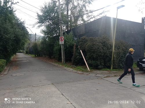 Excelente Terreno Calle Fray Luis Leon San Damian.