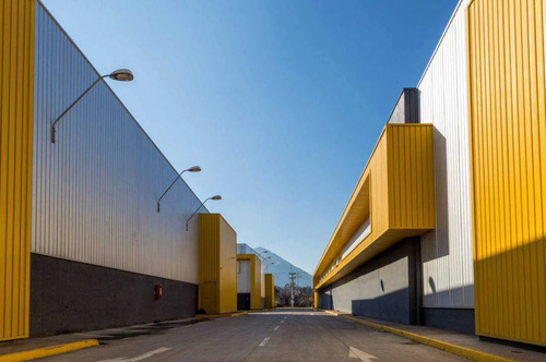 Bodega 724 M2 Con Buena Conectividad (150235)