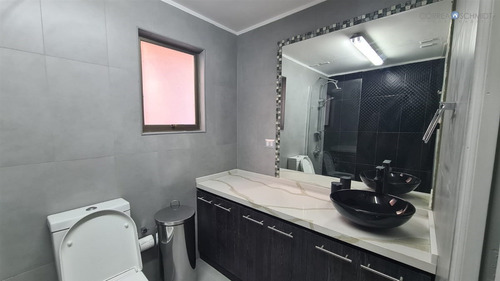 Casa En Arriendo De 4 Dorm. En Machalí