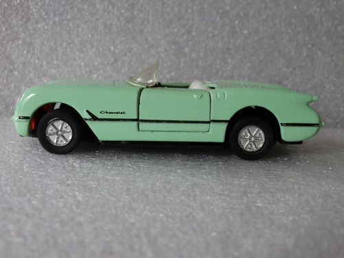 1956 Chevrolet Corvette - Sunnyside  Esc. Aprox. 1:32 Loose