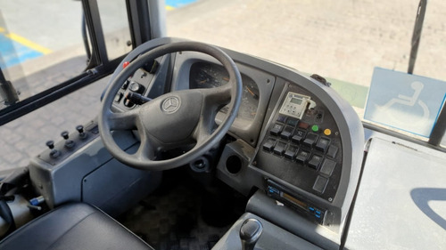 Ônibus Ano 2010, Mercedes-benz 1722, Caio Apache