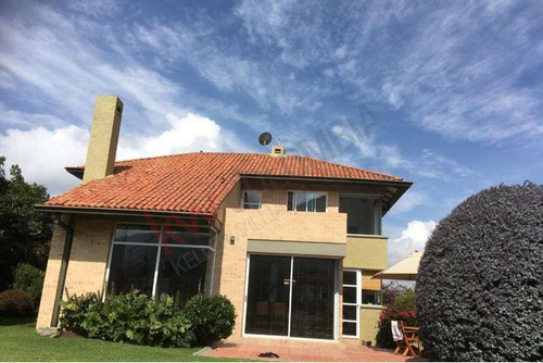 Venta Macadamia Exclusivo Conjunto En La Calera-8570