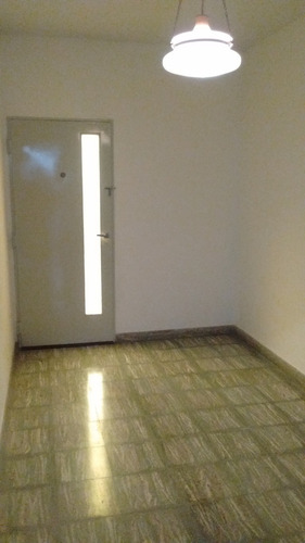 Imagen 9 de 12 de Venta Ph Casa 4 Dormitorios B° Guemes