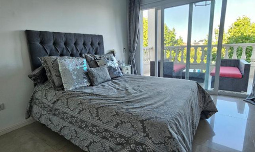 Casa En Alquiler Con Muebles En Castores, Nordelta