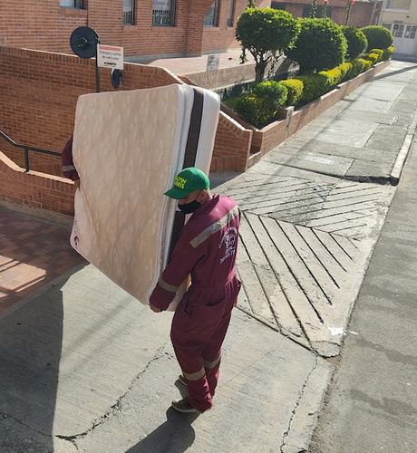 Trasteos, Mudanzas Y Acarreos En Bogotá