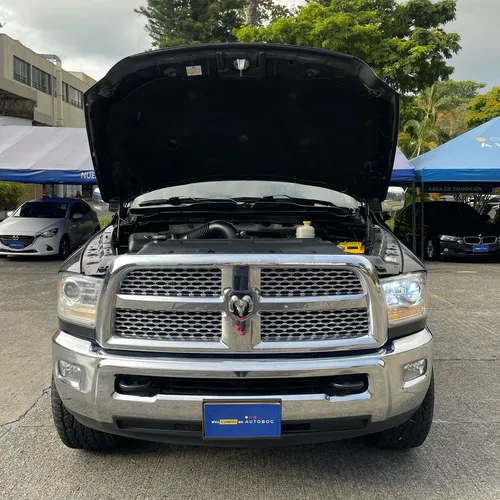 Dodge. Ram 2500