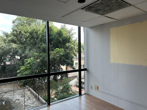 Oficina En Renta - Ejercito Nacional - Piso 3 - 70 M2