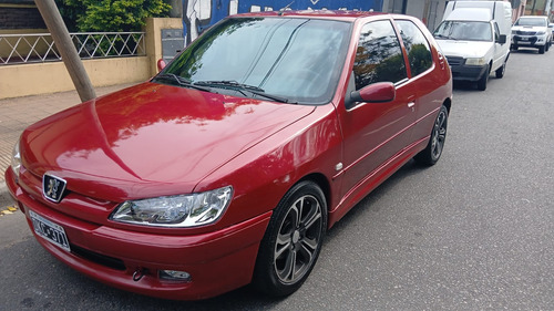 Peugeot 306