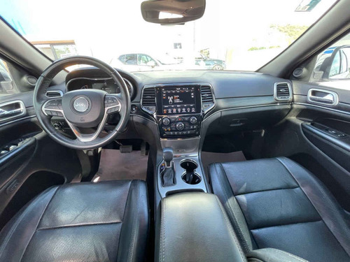 Imagen 11 de 15 de Jeep Grand Cherokee 2019 5p Limited Lujo 4x2 V6/3.6 Aut