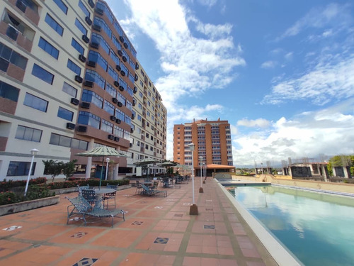 Imagen 3 de 13 de Invalmhouse Inmobiliaria. Villas Partenopemar Apartamentos Entrada De Higuerote 1 Hab Y 2 Hab