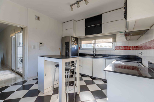 Casa En Venta 3 Dormitorios Y Pileta En La Plata