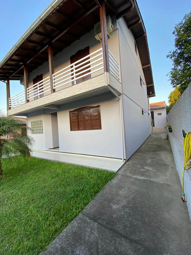 Casa Toda Mobiliada Com Moveis Sob Medida Em Içara