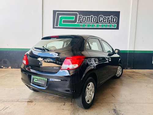 Chevrolet Onix 1.0 Ls 5p