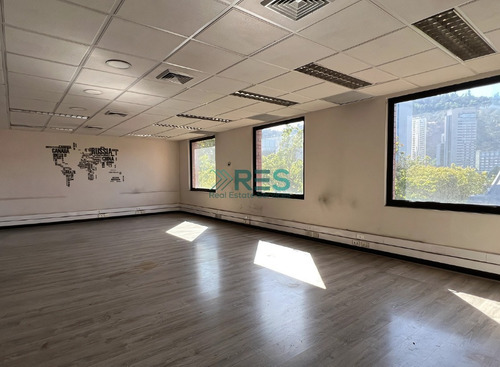 Oficina En Arriendo En Providencia